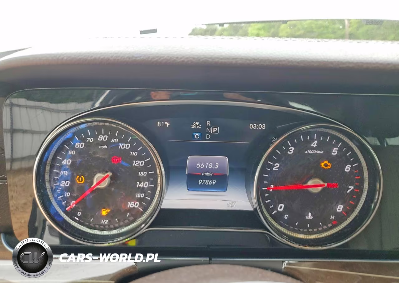 2018 Mercedes-Benz E 300 4Matic VIN:WDDZF4KB4JA463434 - 9