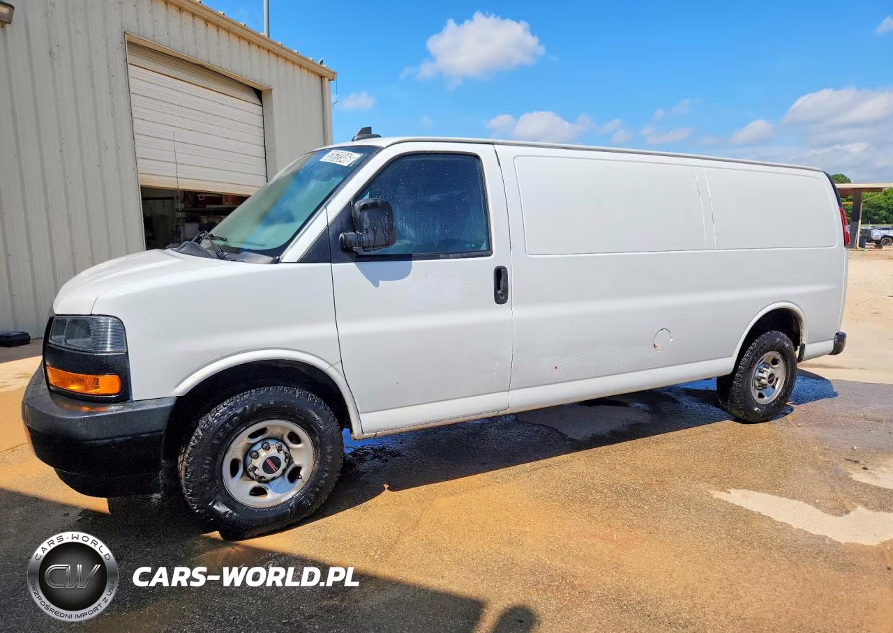 2023 GMC Savana G2500