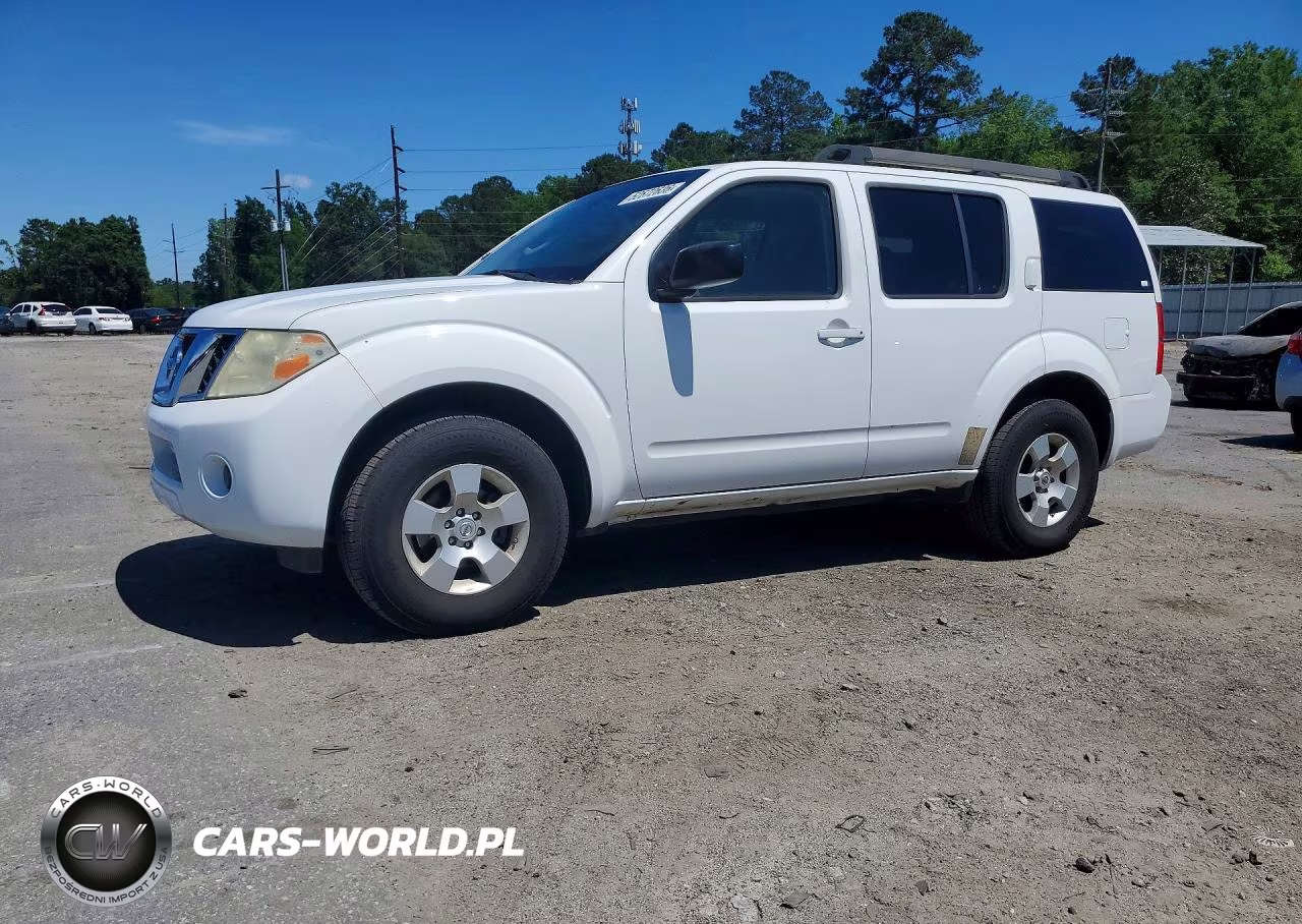 2011 Nissan Pathfinder S