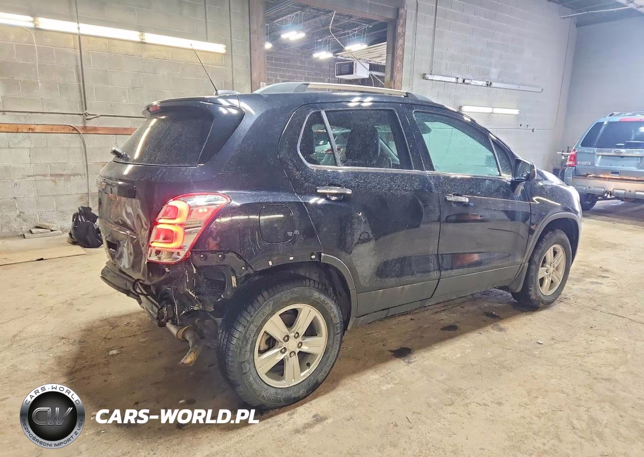 2019 Chevrolet Trax 1Lt VIN:3GNCJPSB0KL117687 - 3