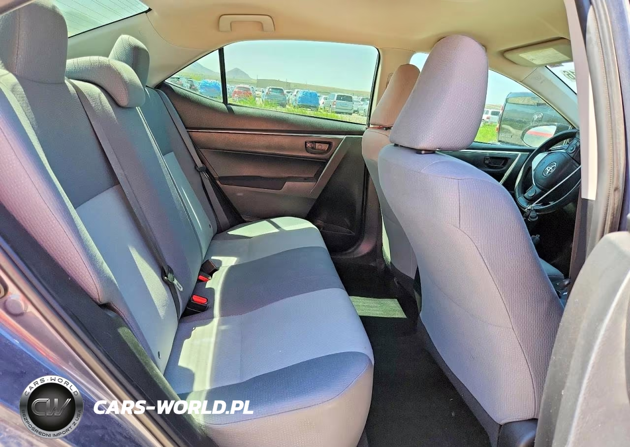 2016 Toyota Corolla L VIN:5YFBURHE1GP472399 - 10