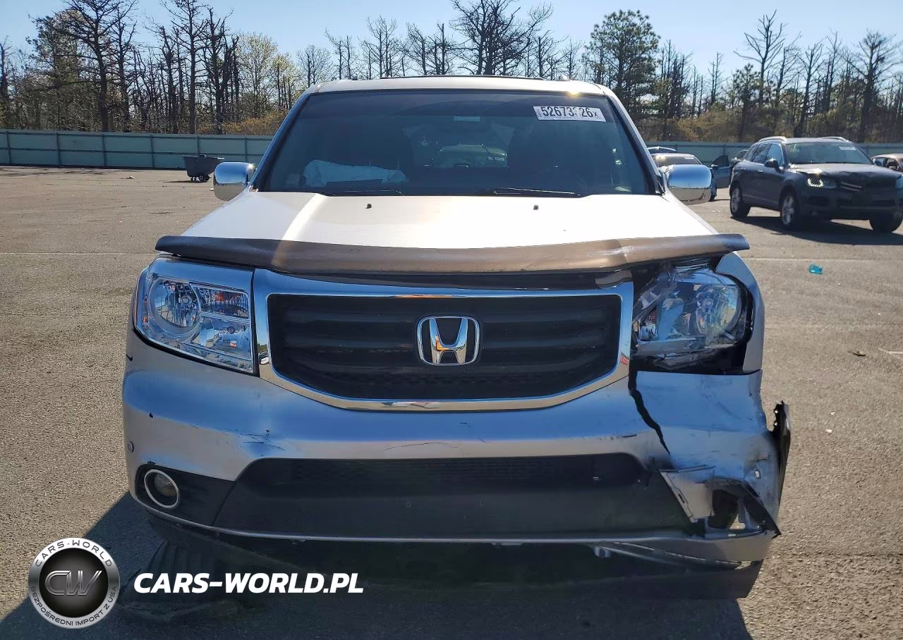 2014 Honda Pilot Touring VIN:5FNYF4H92EB055733 - 5