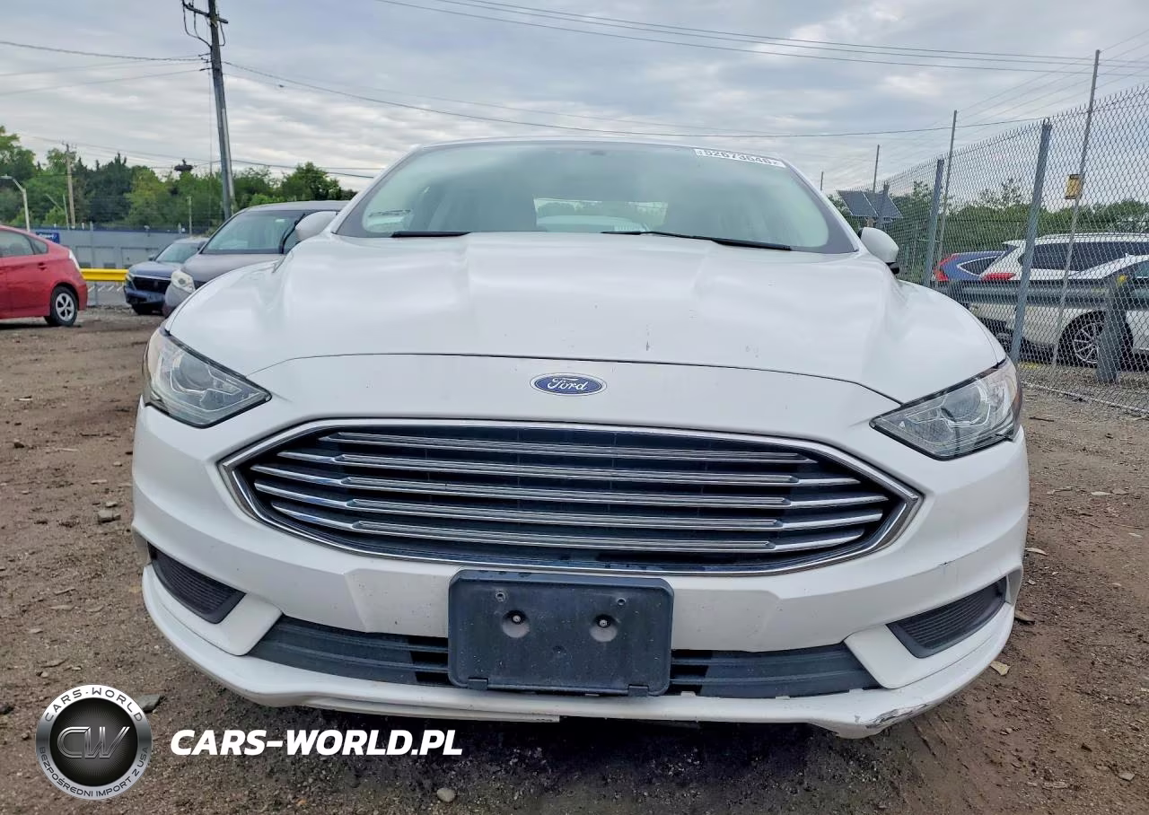 2017 Ford Fusion Se VIN:3FA6P0H7XHR380229 - 5