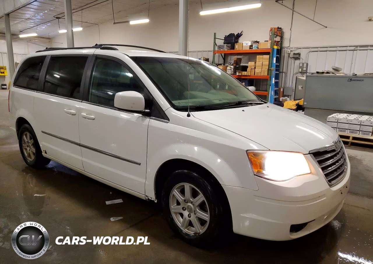 2010 Chrysler Town & Country Touring VIN:2A4RR5D11AR280705 - 4