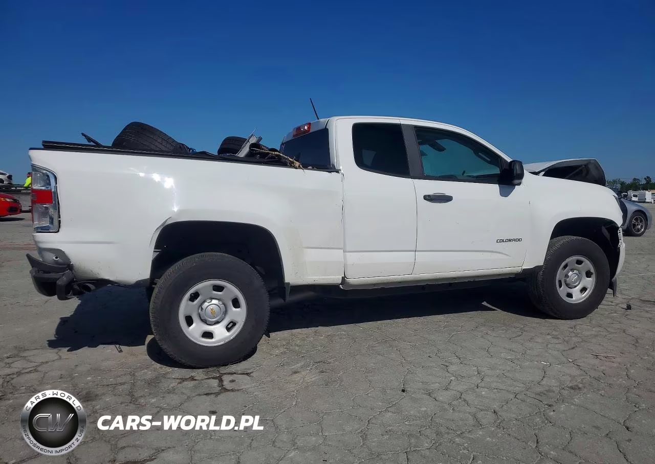 2017 Chevrolet Colorado VIN:1GCHSBEAXH1275455 - 3
