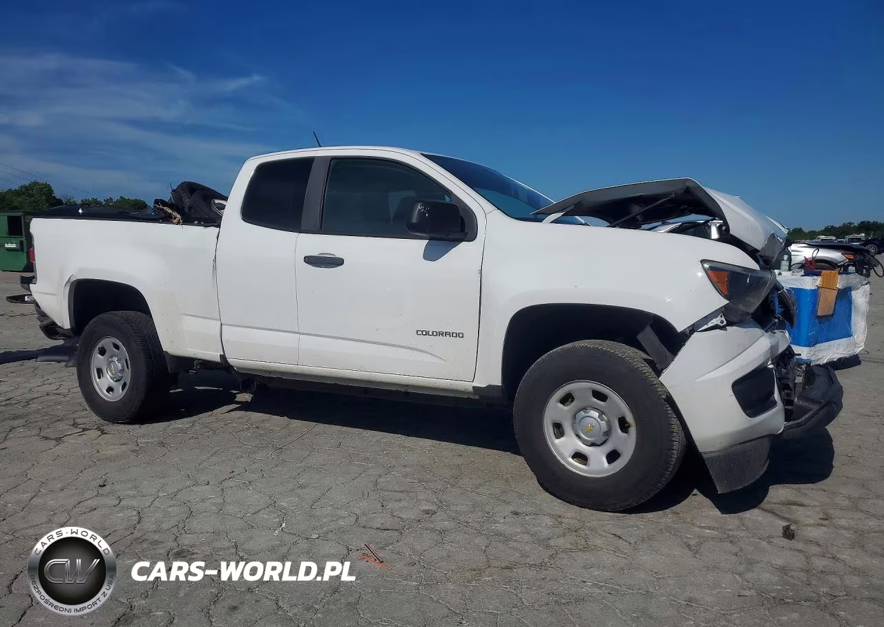 2017 Chevrolet Colorado VIN:1GCHSBEAXH1275455 - 4