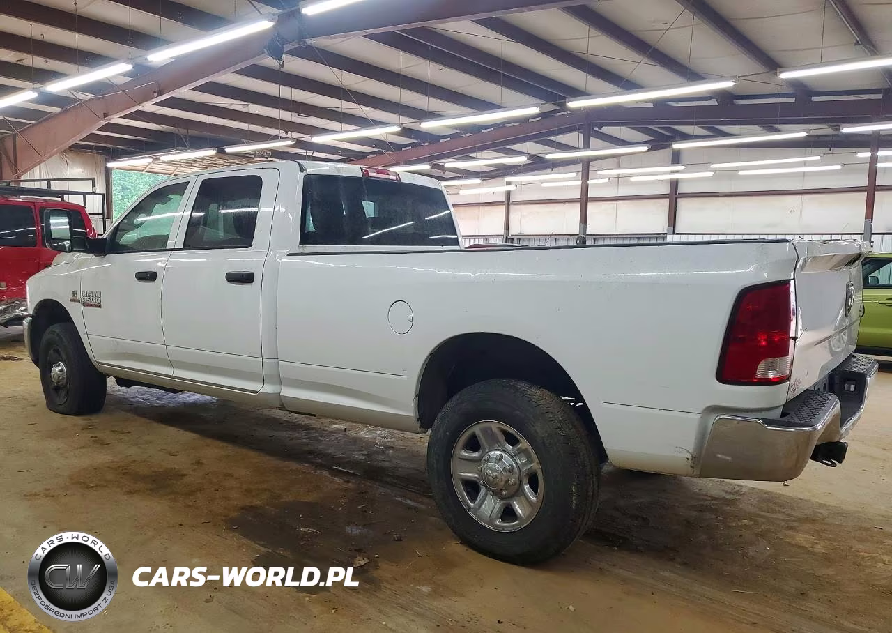 2018 Ram 3500 St VIN:3C63R3GL4JG174100 - 2