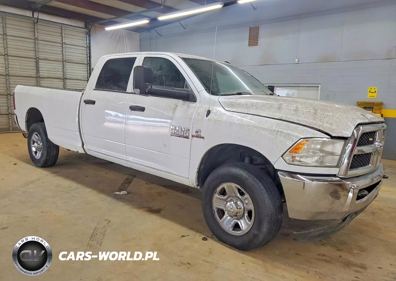 2018 Ram 3500 St VIN:3C63R3GL4JG174100 - 4