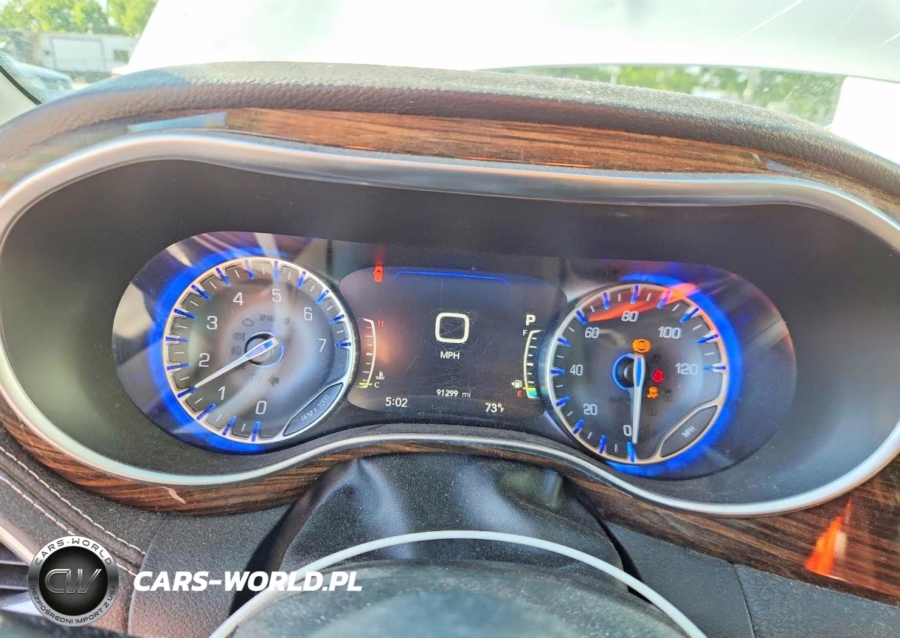 2022 Chrysler Pacifica Limited VIN:2C4RC1GG3NR125725 - 9
