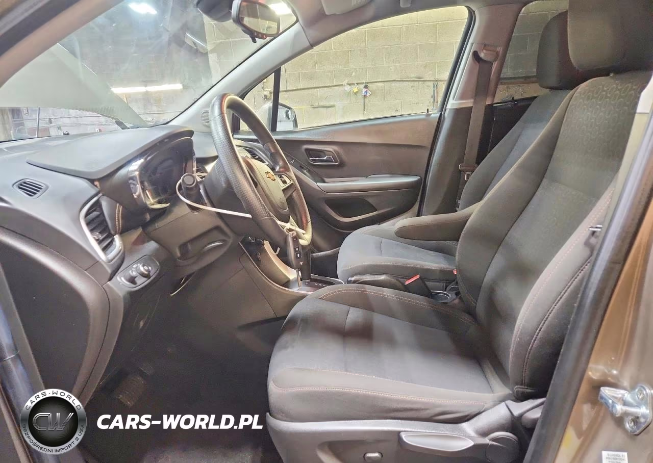2020 Chevrolet Trax Ls VIN:KL7CJKSB9LB348695 - 7