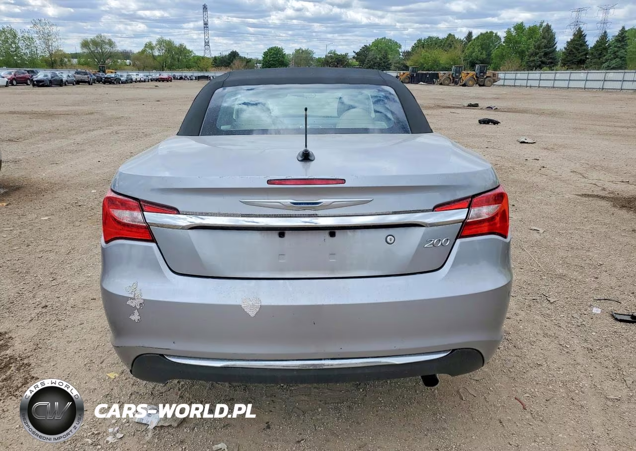 2013 Chrysler 200 Touring VIN:1C3BCBEB9DN511595 - 6