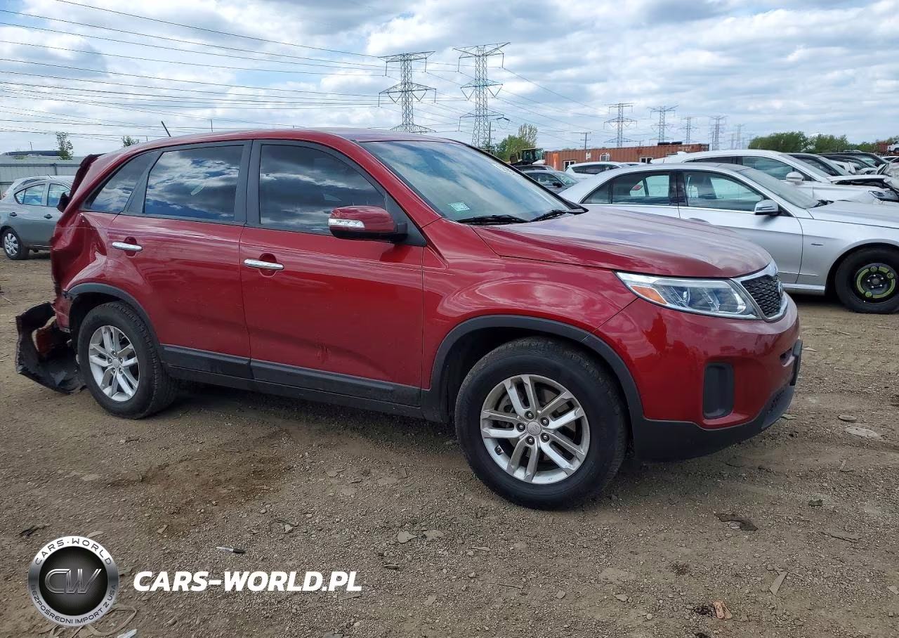 2014 Kia Sorento Lx VIN:5XYKT3A62EG512946 - 4