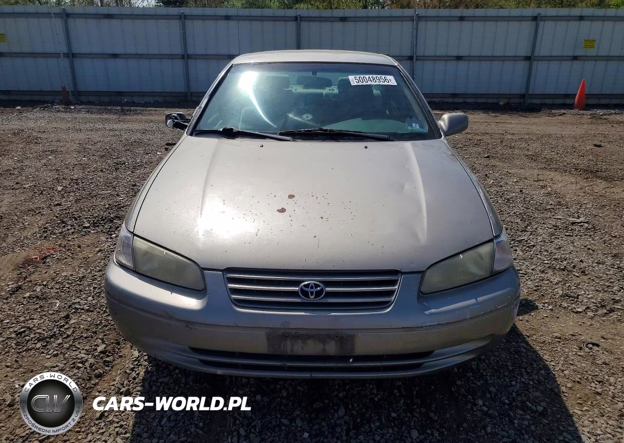 1998 Toyota Camry Le VIN:4T1BG28K7WU270698 - 5