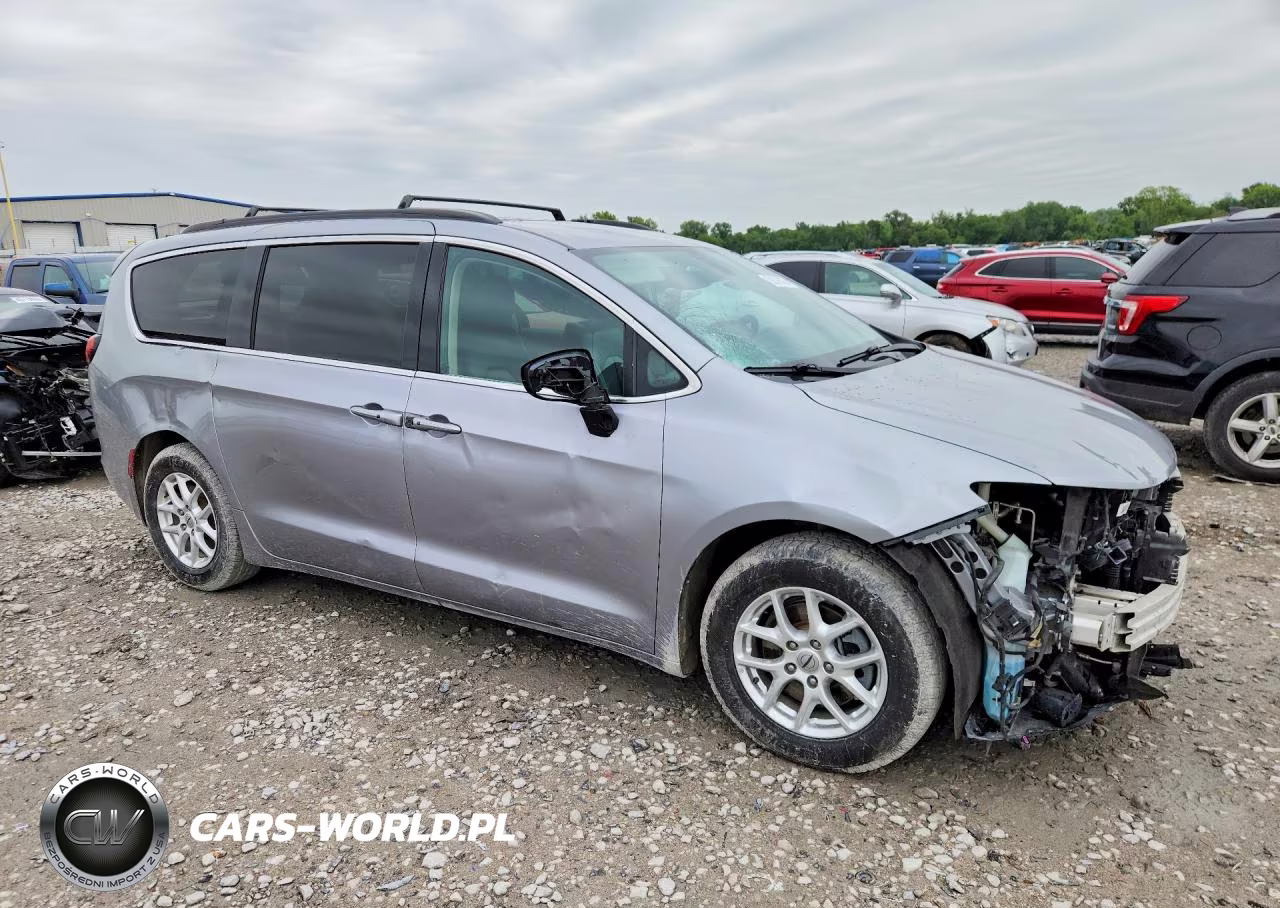 2021 Chrysler Voyager Lxi VIN:2C4RC1DG4MR532164 - 4
