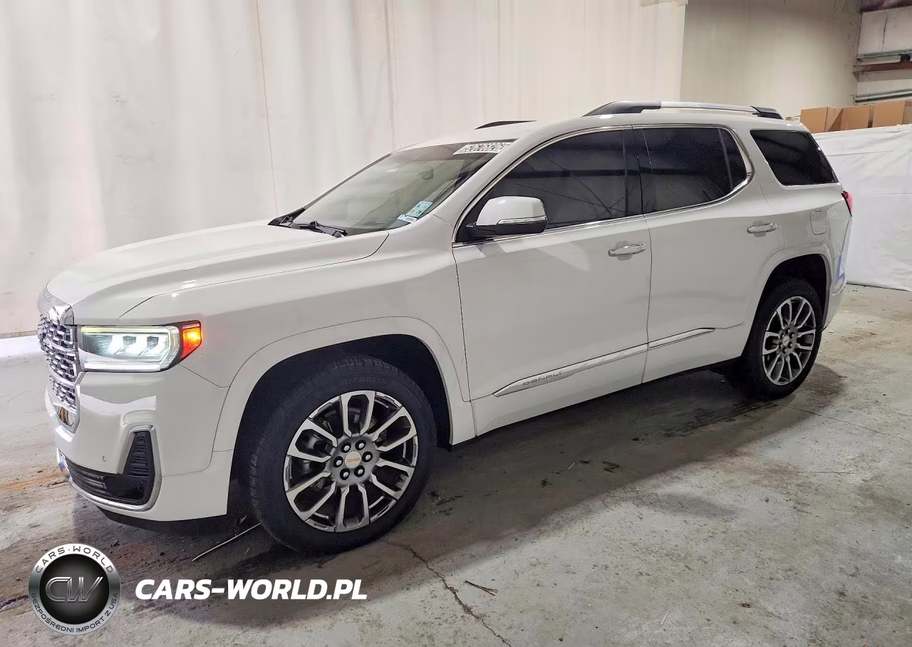 2023 GMC Acadia Denali