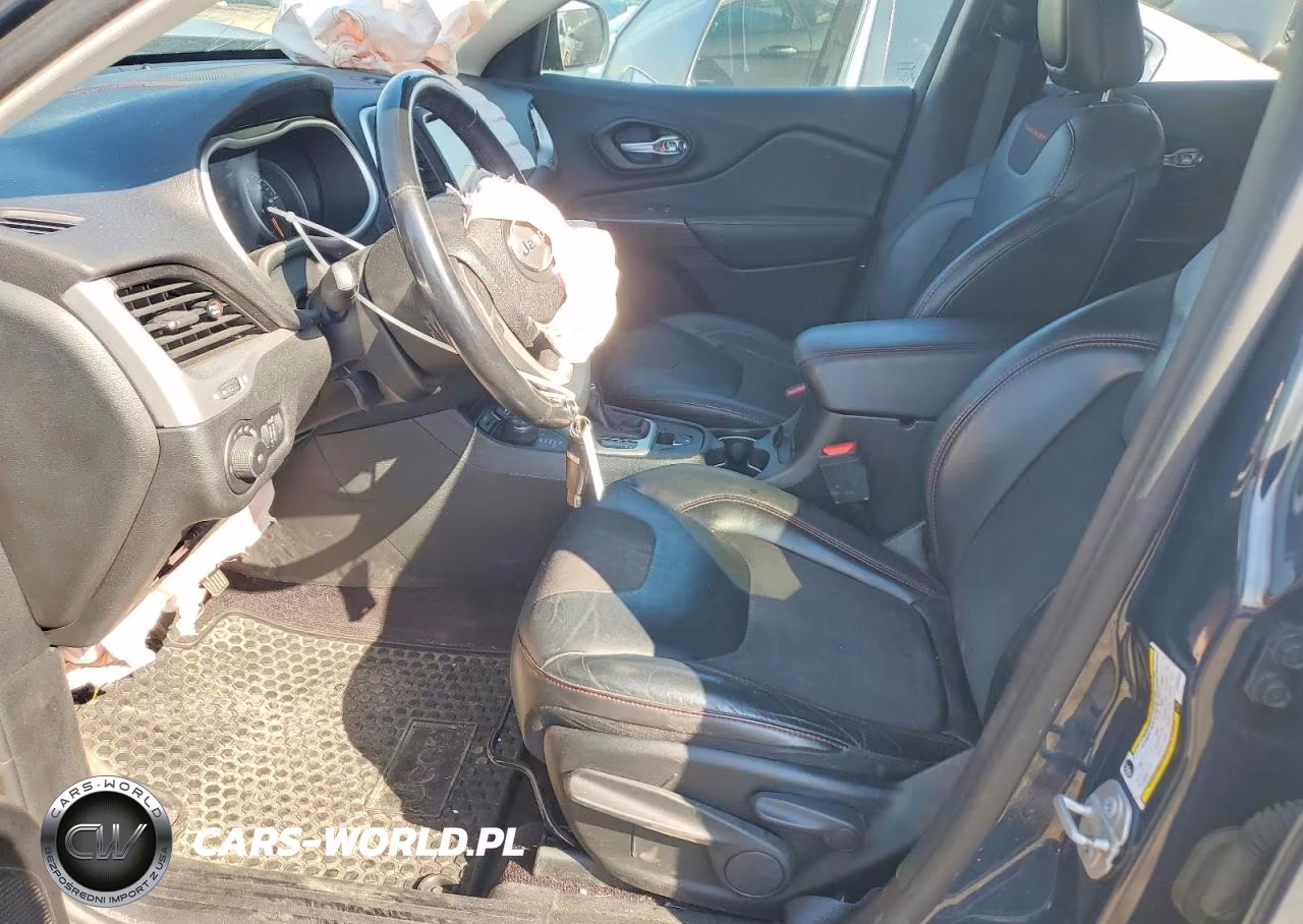 2016 Jeep Cherokee Trailhawk VIN:1C4PJMBS4GW360266 - 7