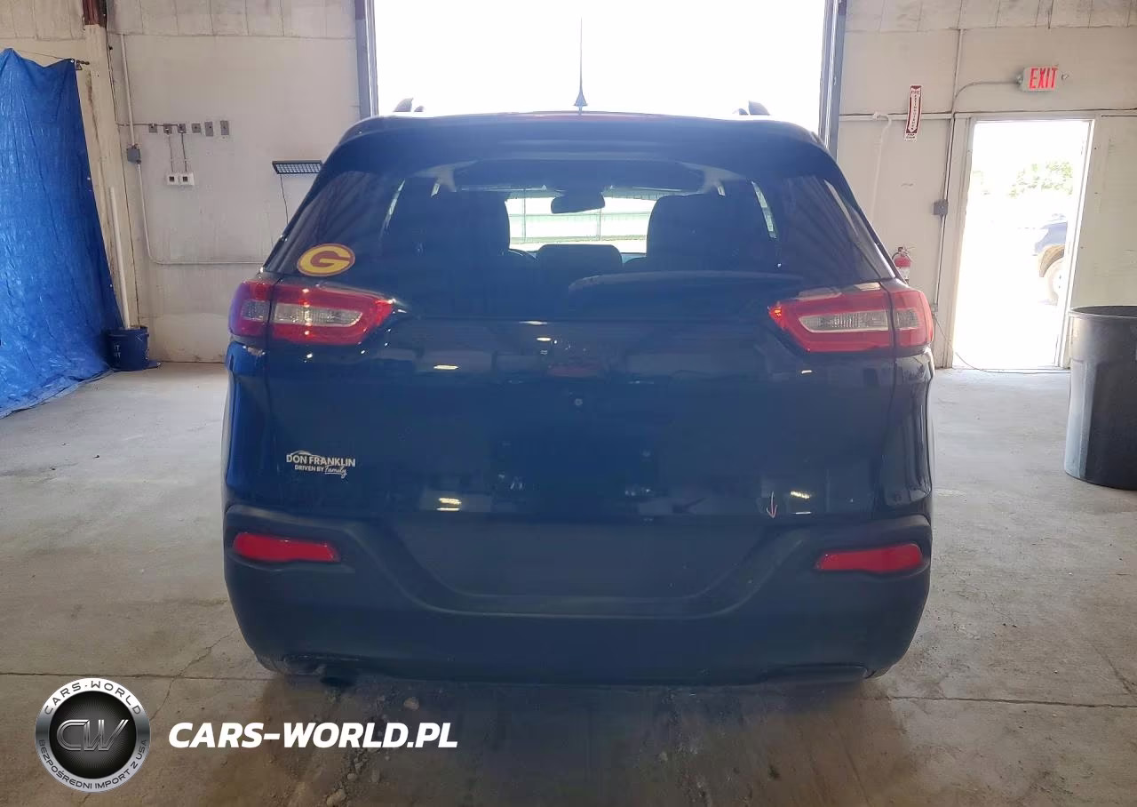 2018 Jeep Cherokee Latitude VIN:1C4PJMCBXJD509250 - 6