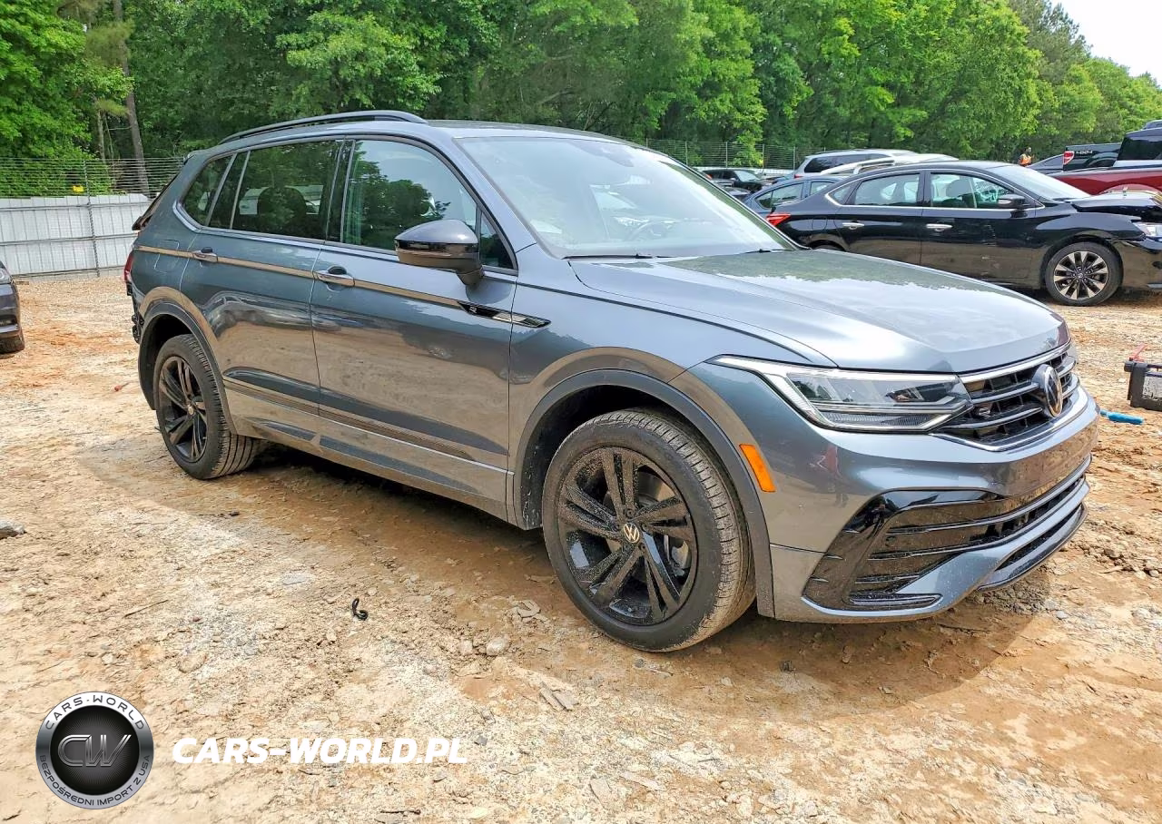 2023 Volkswagen Tiguan Se R-Line Black VIN:3VVCB7AX5PM039560 - 4