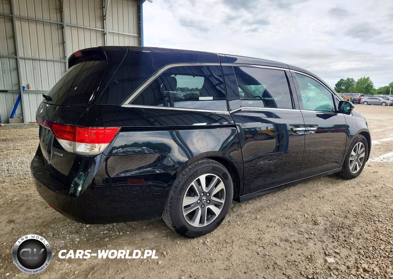 2016 Honda Odyssey Touring VIN:5FNRL5H98GB108294 - 3