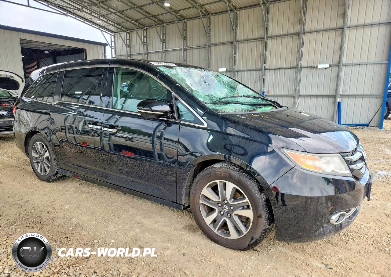 2016 Honda Odyssey Touring VIN:5FNRL5H98GB108294 - 4