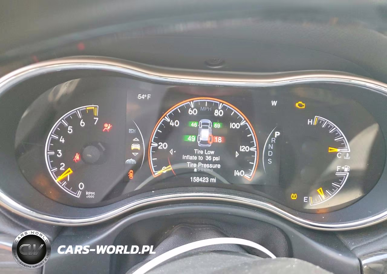 2015 Jeep Grand Cherokee Overland VIN:1C4RJFCG0FC748240 - 9