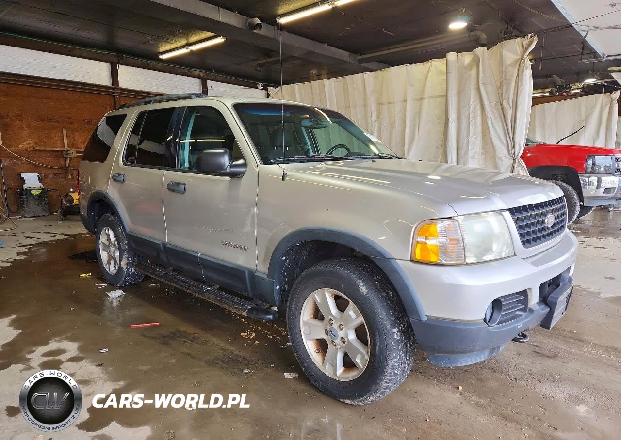 2004 Ford Explorer Xlt VIN:1FMZU73K24ZB14211 - 4