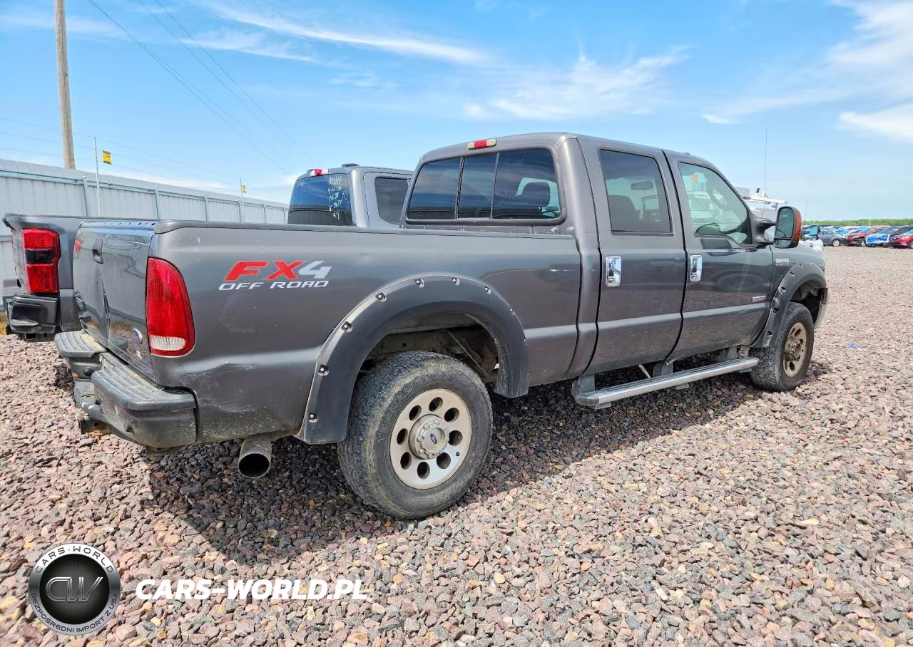 2005 Ford F350 Srw Super Duty VIN:1FTWW31P95EB49605 - 3