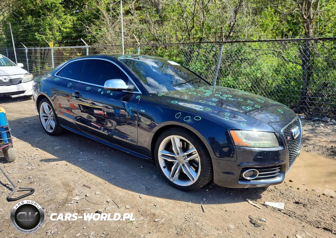 2012 Audi S5 Premium Plus VIN:WAUCVAFR1CA005794 - 4