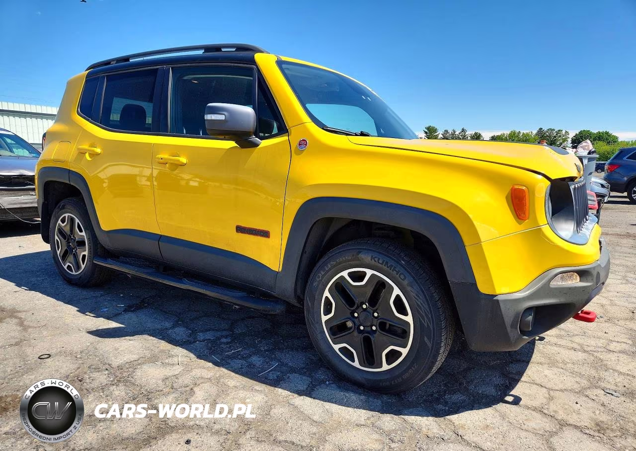 2017 Jeep Renegade Trailhawk VIN:ZACCJBCB1HPE50183 - 4