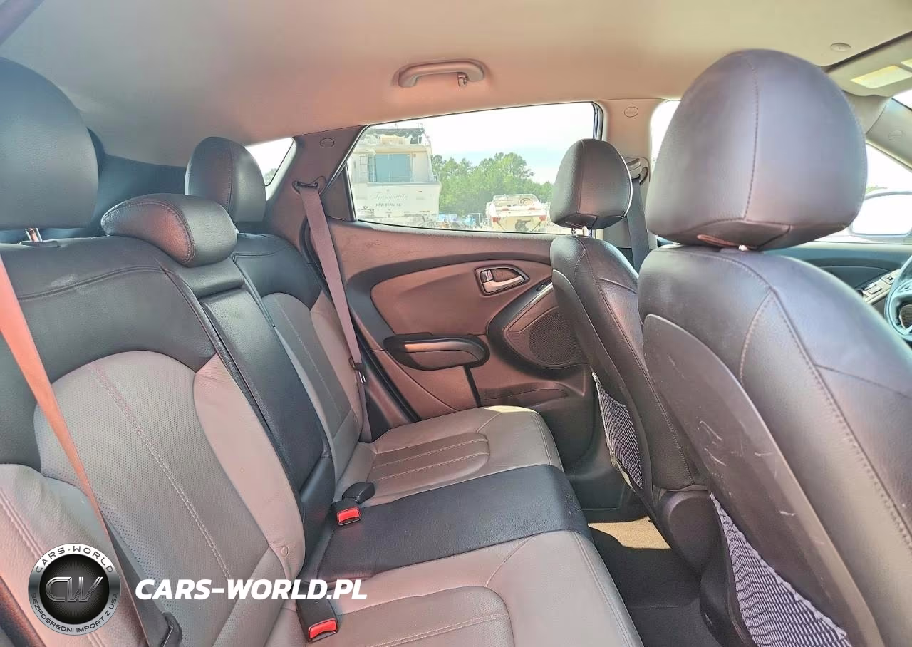 2012 Hyundai Tucson Limited VIN:KM8JU3AC1CU337269 - 11