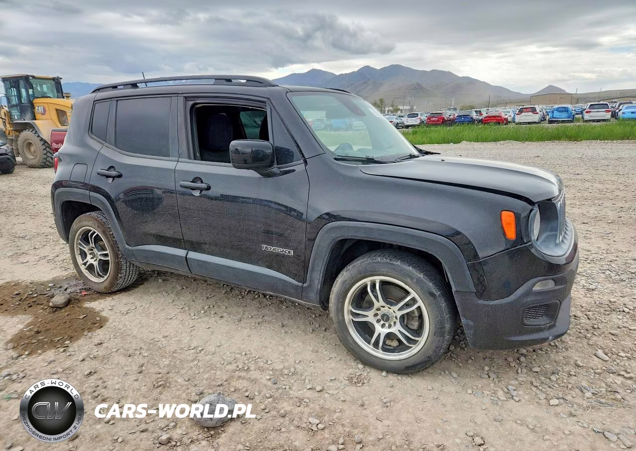 2015 Jeep Renegade Latitude VIN:ZACCJABT0FPB22660 - 4