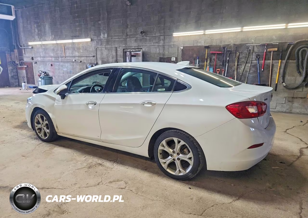 2016 Chevrolet Cruze Premier VIN:1G1BG5SM8G7278690 - 2