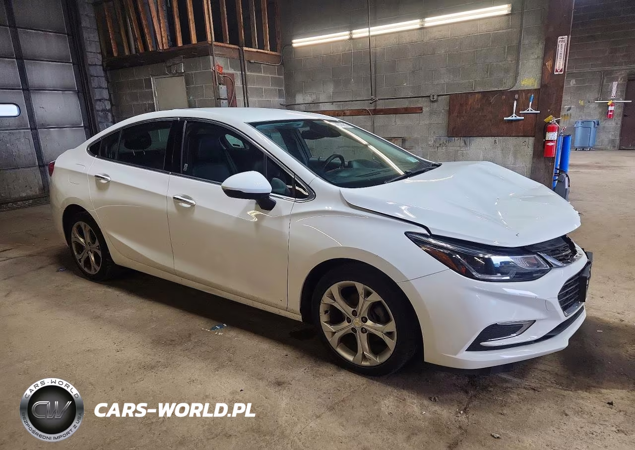 2016 Chevrolet Cruze Premier VIN:1G1BG5SM8G7278690 - 4