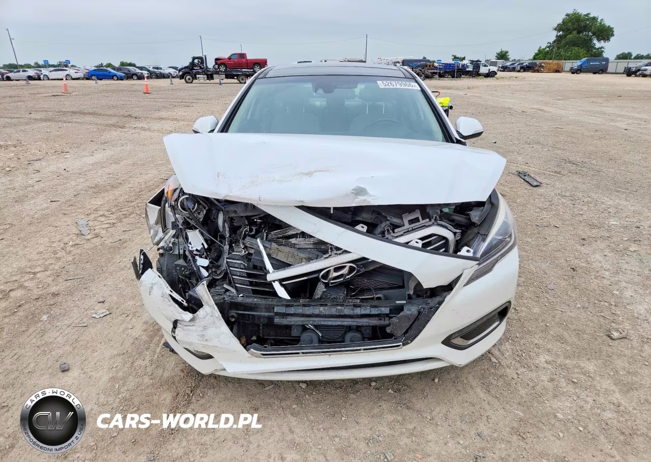 2016 Hyundai Sonata Hybrid Limited VIN:KMHE34L10GA018037 - 5