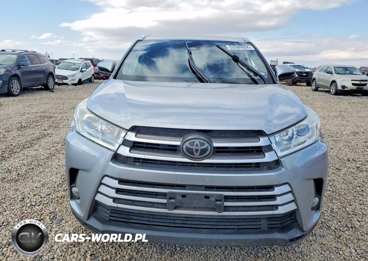 2018 Toyota Highlander Xle VIN:5TDKZRFH6JS548325 - 5