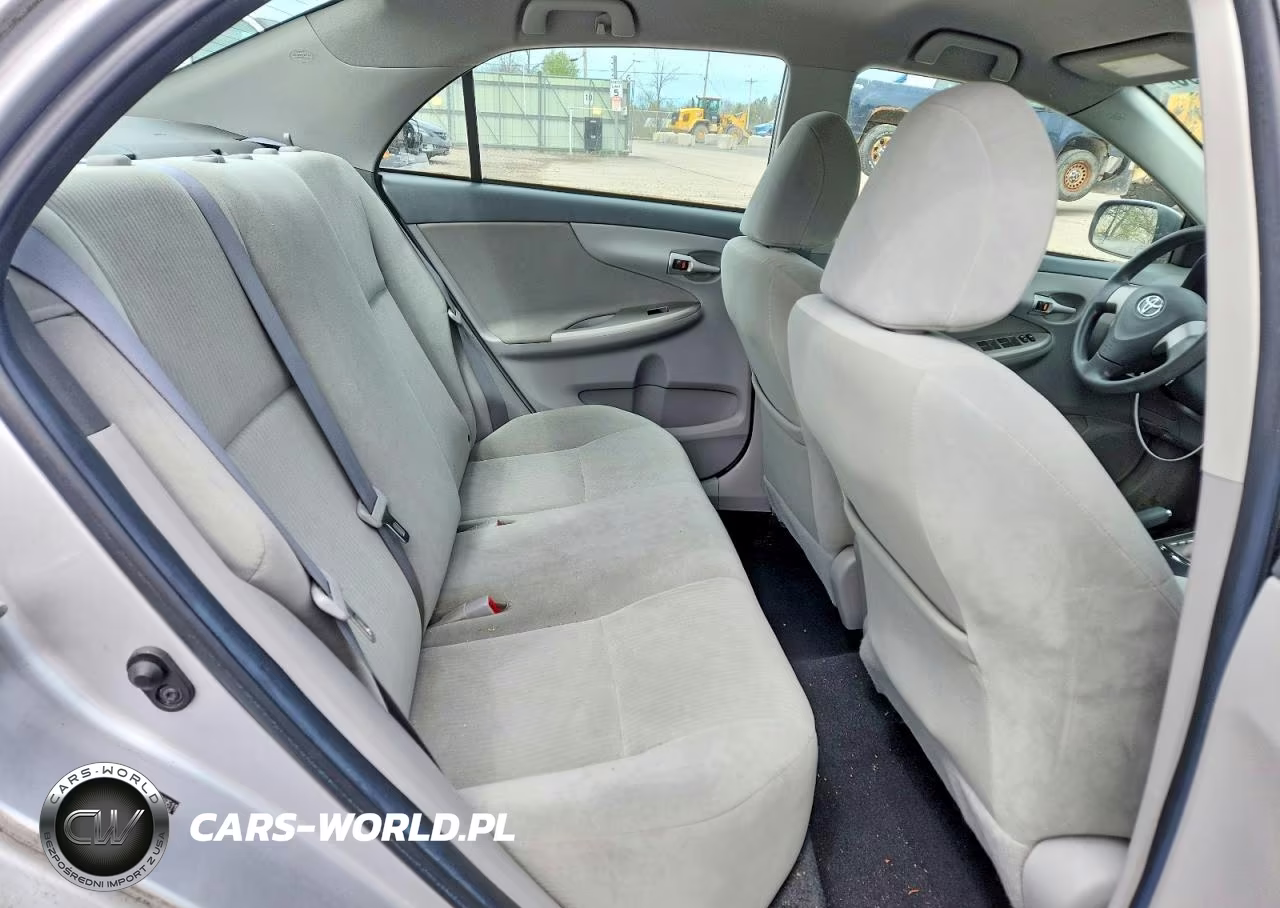 2010 Toyota Corolla Le VIN:2T1BU4EE7AC249511 - 10