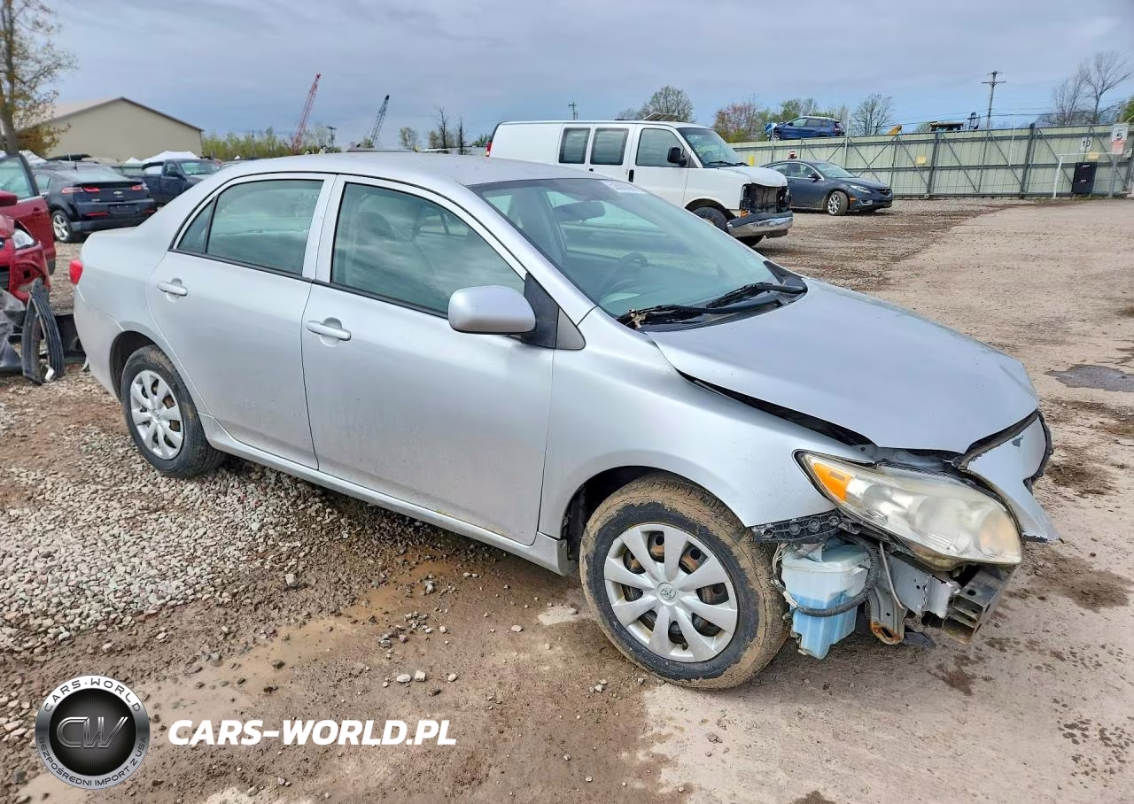 2010 Toyota Corolla Le VIN:2T1BU4EE7AC249511 - 4