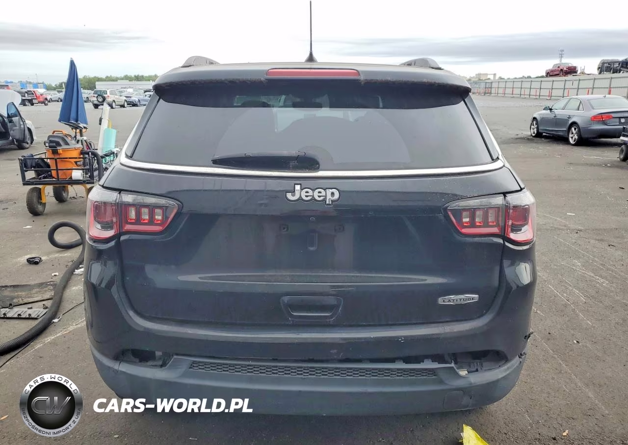 2018 Jeep Compass Latitude VIN:3C4NJCBBXJT182698 - 6