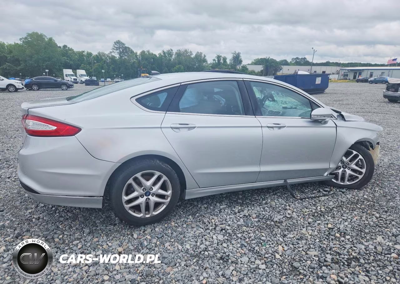 2013 Ford Fusion Se VIN:3FA6P0HR5DR241427 - 3