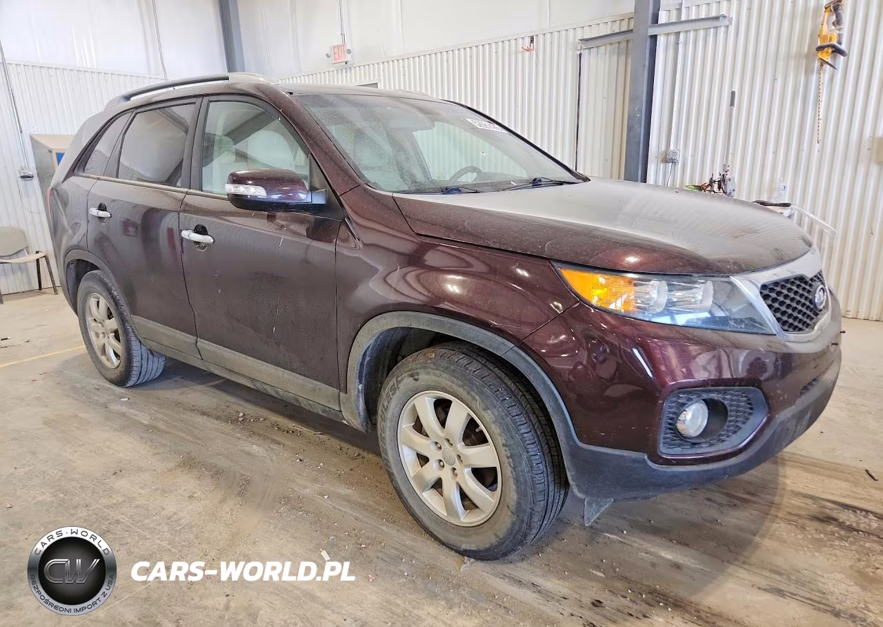 2013 Kia Sorento Lx VIN:5XYKT3A68DG382895 - 4