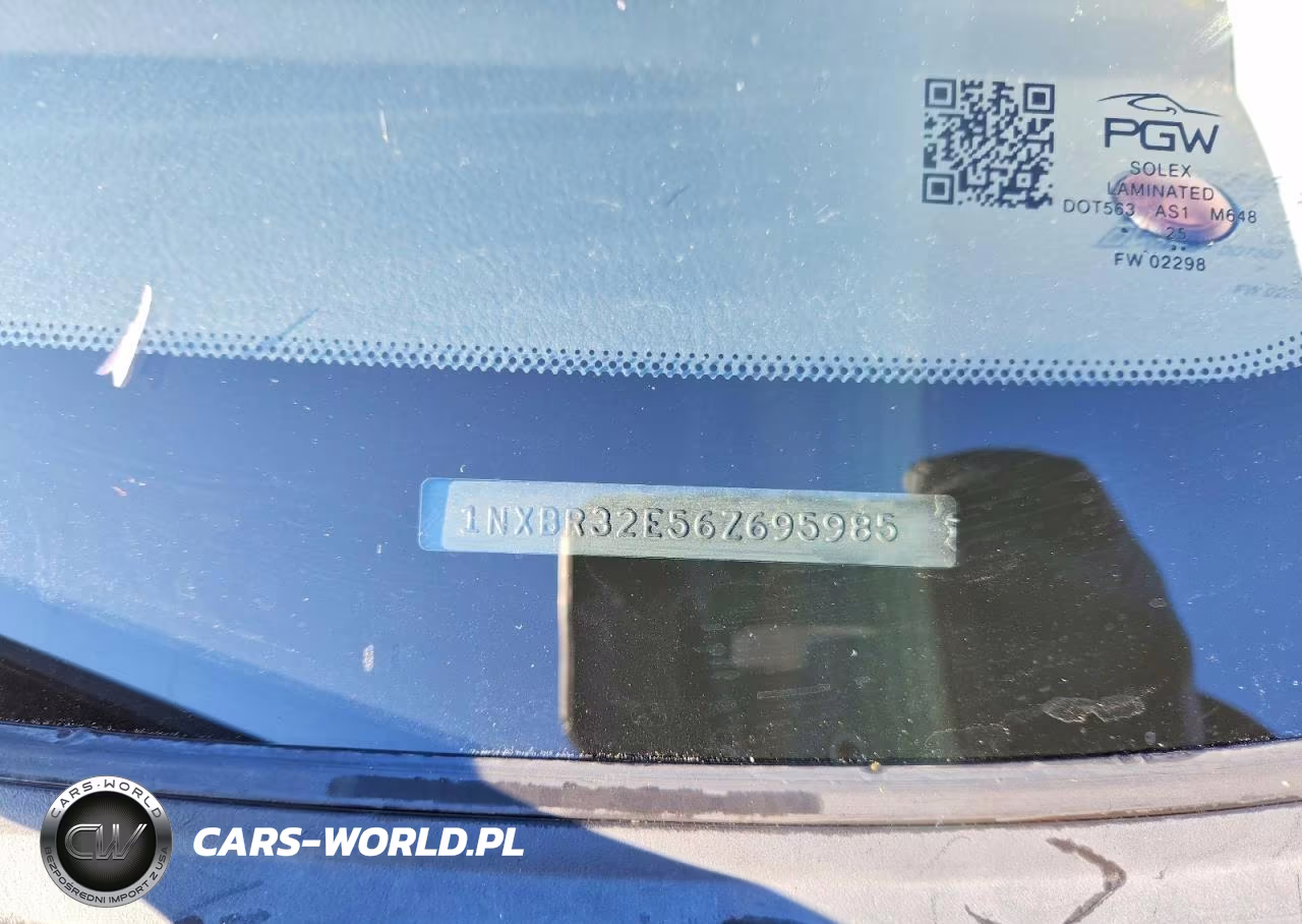 2006 Toyota Corolla S VIN:1NXBR32E56Z695985 - 12