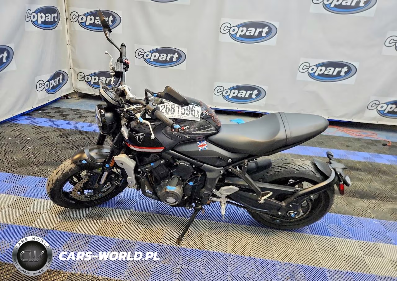 2024 Triumph Motorcycle Trident 660 VIN:SMTL10UL0RTBM7157 - 3