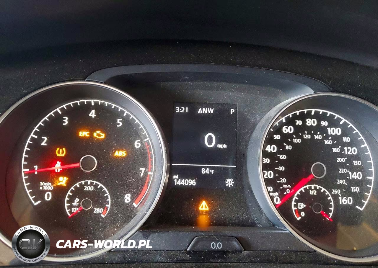 2015 Volkswagen Golf VIN:3VW217AU5FM014611 - 9