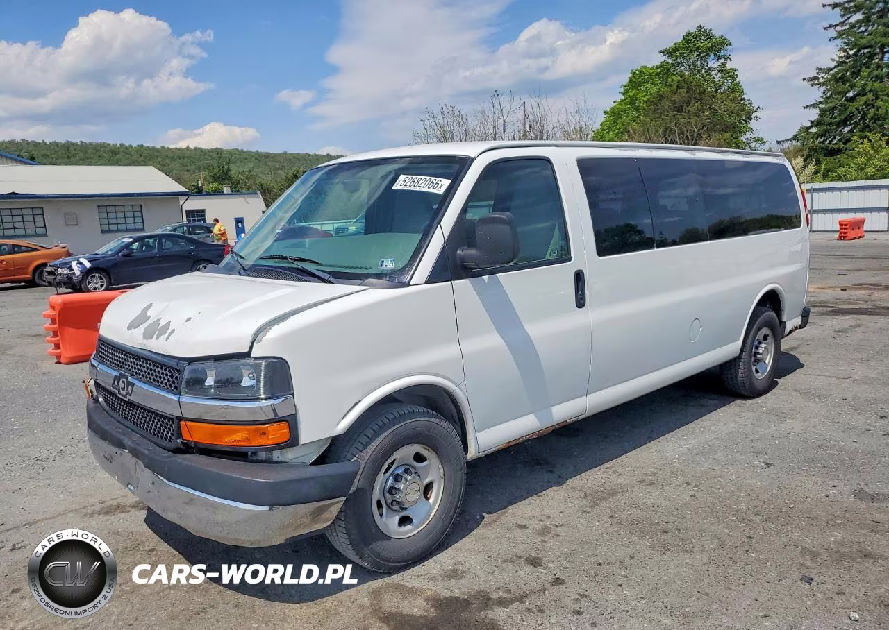 2010 Chevrolet Express G3500 Lt