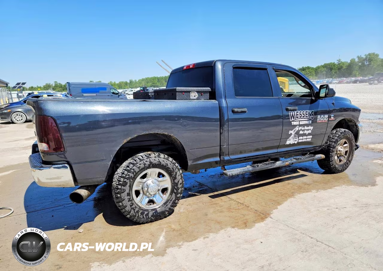 2018 Ram 2500 St VIN:3C6UR5CL5JG144738 - 3