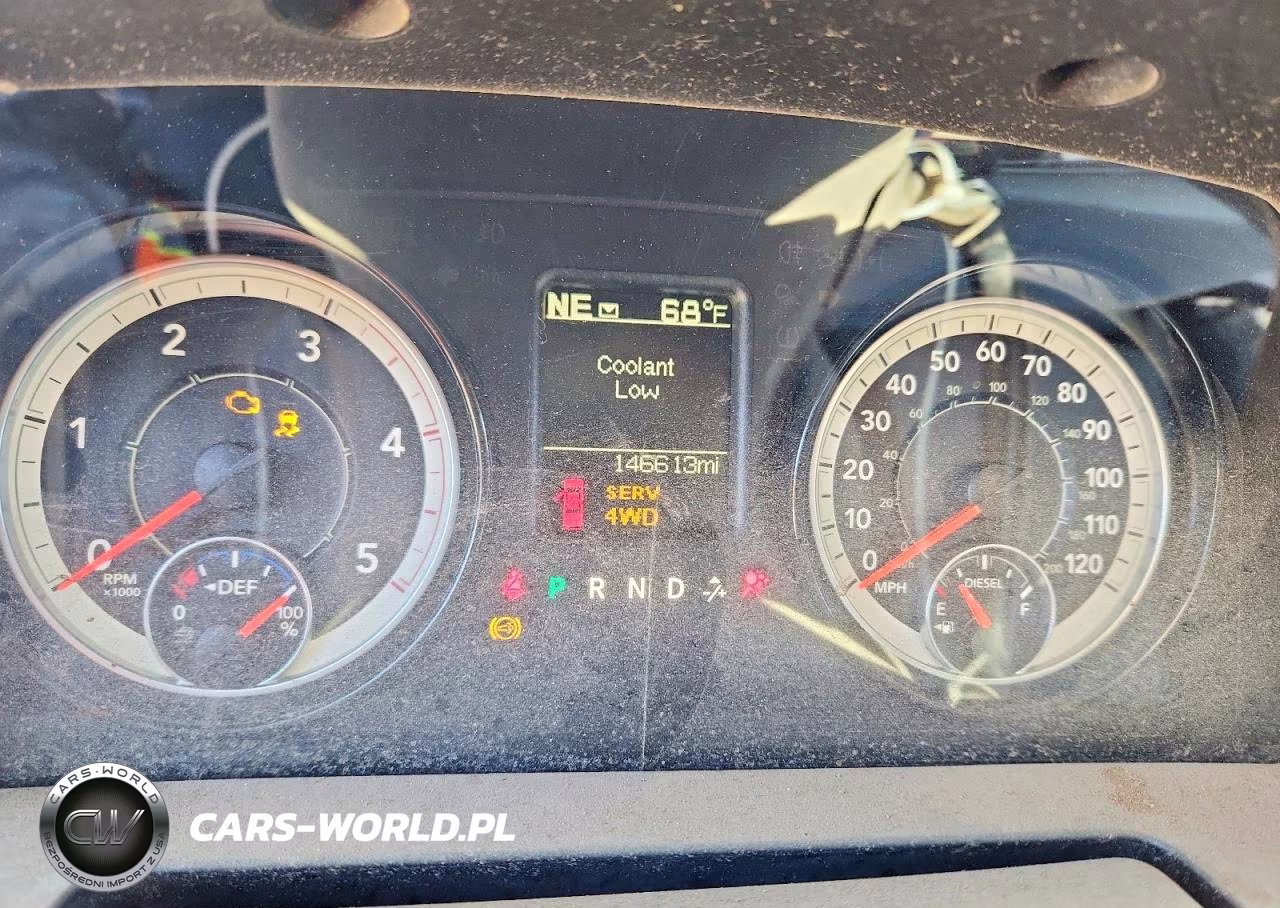 2018 Ram 2500 St VIN:3C6UR5CL5JG144738 - 9