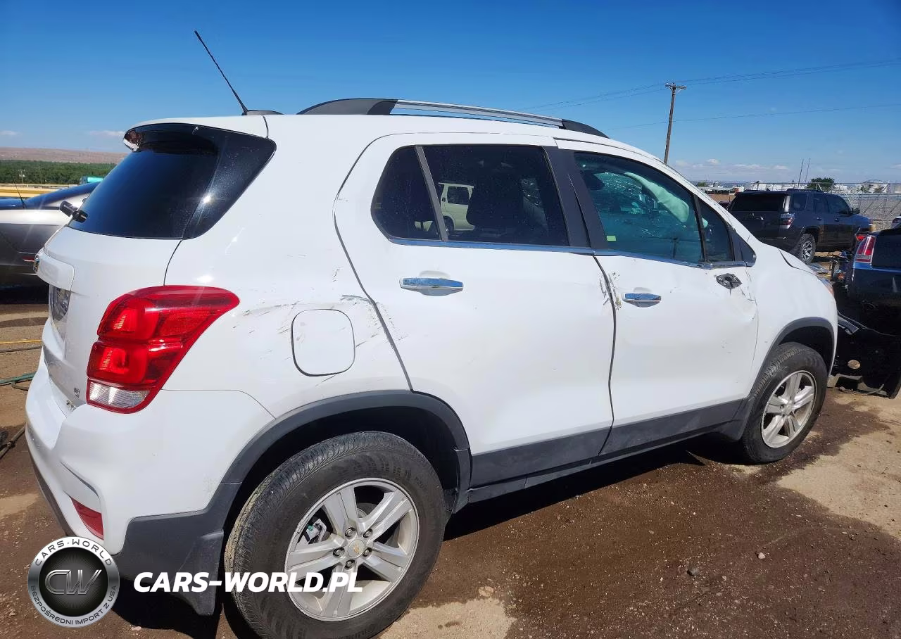 2020 Chevrolet Trax 1Lt VIN:3GNCJPSB9LL230572 - 3