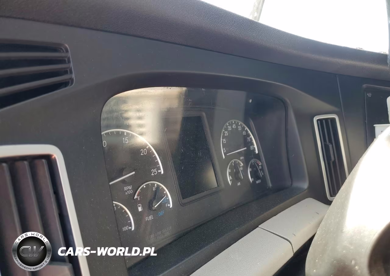 2019 Freightliner Cascadia 126 Semi Truck VIN:3AKJHHDR4KSHP1390 - 8