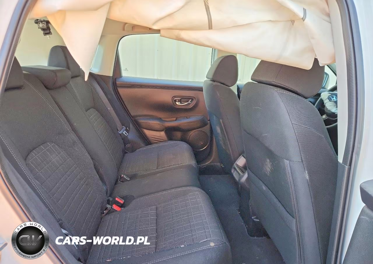 2025 Honda Hr-V Lx VIN:3CZRZ2H39SM710144 - 11