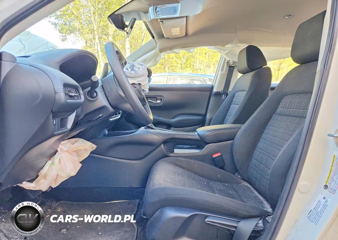 2025 Honda Hr-V Lx VIN:3CZRZ2H39SM710144 - 7